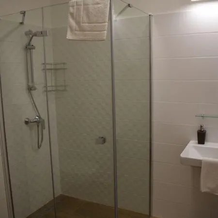 Szivarvany Vendeghaz Badacsony בית הארחה בדקסוניטומאי