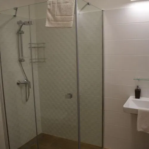 Szivarvany Vendeghaz Badacsony בית הארחה בדקסוניטומאי